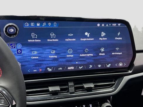 New 2026 Chevrolet Equinox EV RS FWD image 16