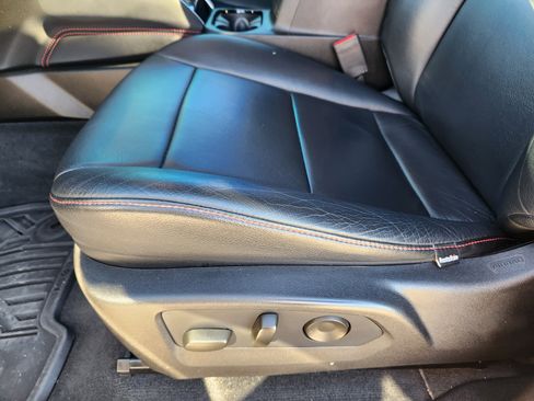 Certified 2024 Chevrolet Colorado Z71 w/ Z71 Convenience Package 2 image 23