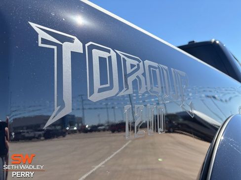 New 2026 Ford F250 Lariat w/ Black Appearance Package image 9