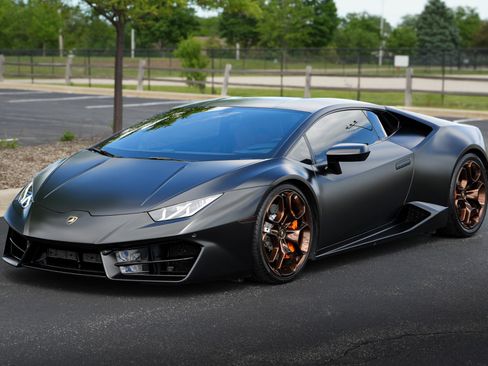 Used 2019 Lamborghini Huracan LP 580-2 RWD image 3