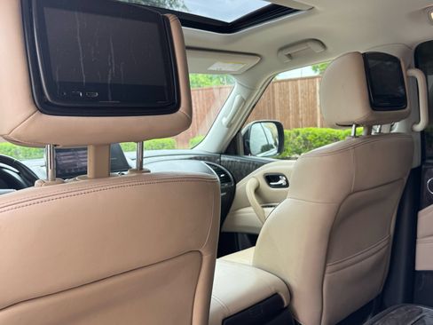 Used 2022 Nissan Armada Platinum w/ Captain's Chairs Package RWD image 37