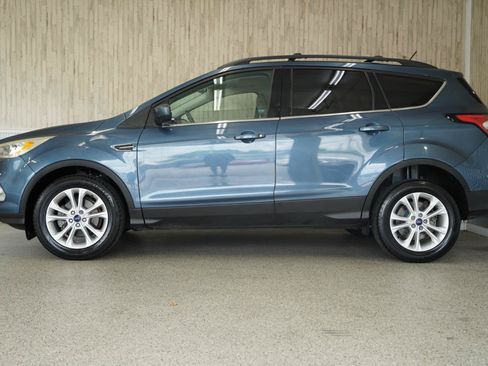 Used 2018 Ford Escape SEL FWD image 5