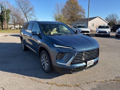 New 2026 Buick Enclave Preferred w/ Power Package image 8