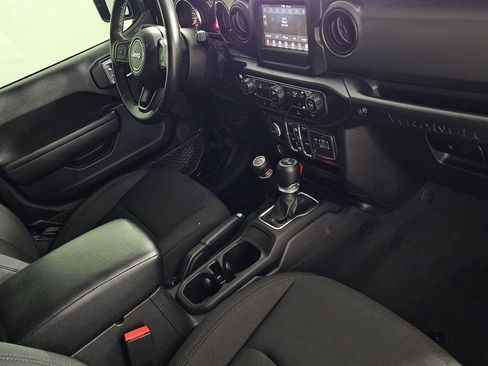 Used 2022 Jeep Wrangler Unlimited Sport AWD/4WD image 29