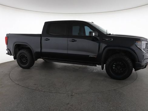 Used 2023 GMC Sierra 1500 AT4 w/ AT4 Premium Package AWD/4WD image 15