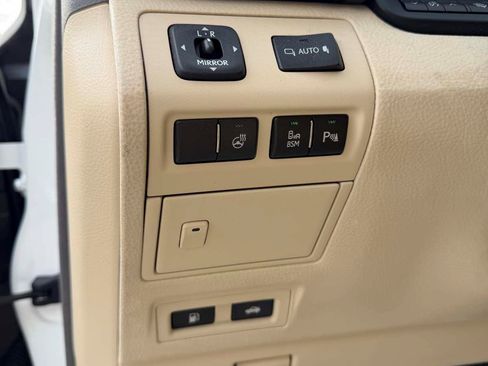 Used 2014 Lexus LS 460 L image 9