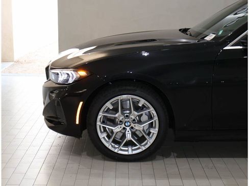Used 2026 BMW 330i Sedan RWD image 4