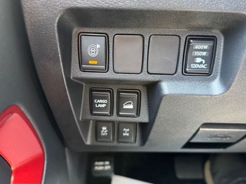 Used 2023 Nissan Frontier PRO-4X w/ Pro Convenience Package AWD/4WD image 18
