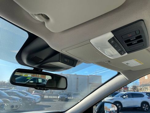 Certified 2023 Nissan Rogue SL AWD/4WD image 21