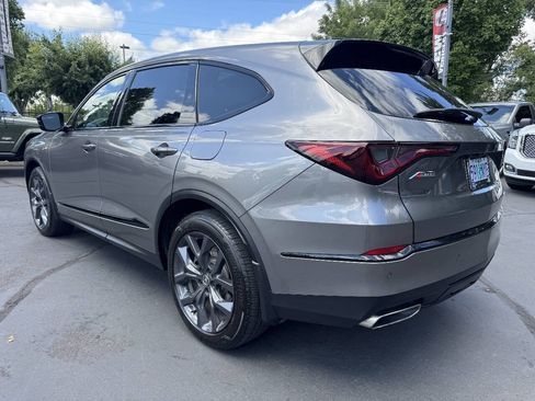 Used 2023 Acura MDX A-Spec AWD/4WD image 3