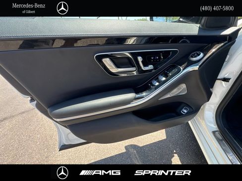 Certified 2022 Mercedes-Benz S 500 4MATIC image 11
