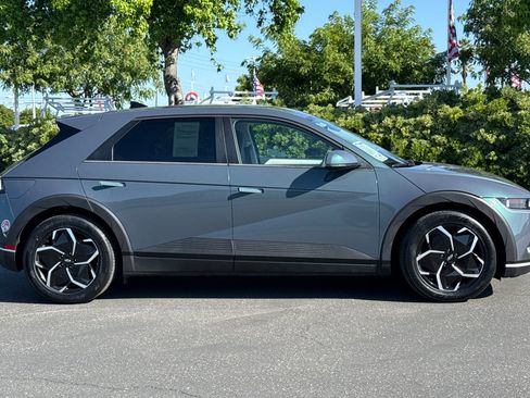 Used 2024 Hyundai Ioniq 5 SEL RWD image 3