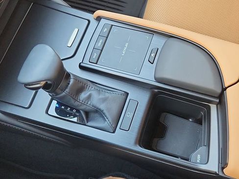 Used 2022 Lexus ES 350 w/ Premium Package image 16