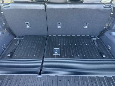 New 2026 Toyota Highlander Limited AWD/4WD image 17