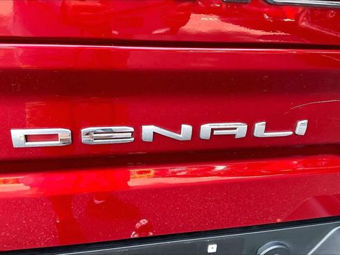 Used 2023 GMC Sierra 1500 Denali AWD/4WD image 10