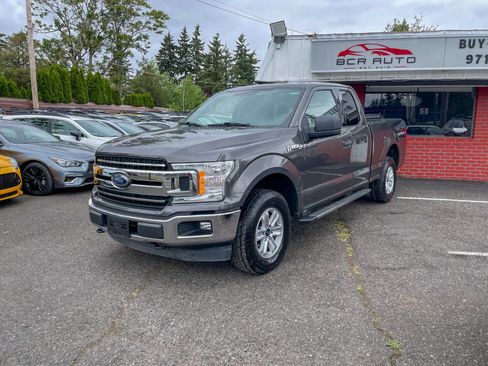 Used 2018 Ford F150 XLT AWD/4WD image 1