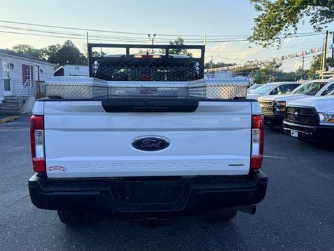 Used 2019 Ford F250 XL w/ Power Equipment Group AWD/4WD image 8