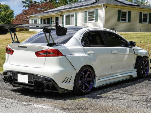 Used 2013 Mitsubishi Lancer Evolution GSR AWD/4WD image 8