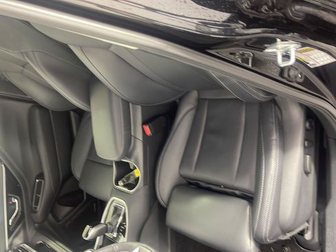 Used 2025 Subaru Outback Limited AWD/4WD image 13