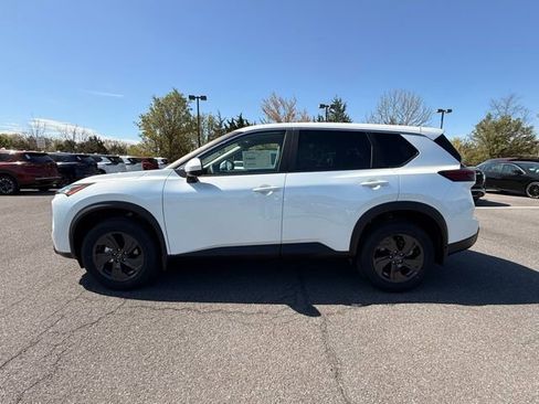 New 2026 Nissan Rogue SV w/ Cold Weather Package AWD/4WD image 8