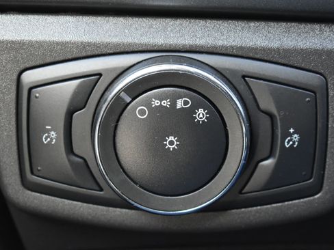 Used 2015 Ford Fusion S image 18