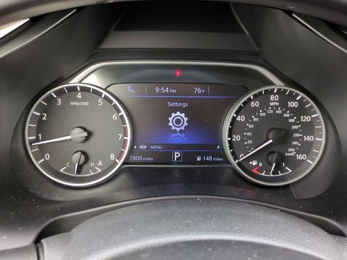 Certified 2024 Nissan Murano SV w/ SV Midnight Edition Package image 27