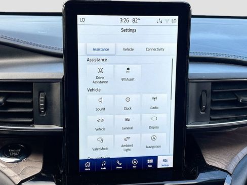 Used 2022 Ford Explorer Platinum w/ Equipment Group 601A image 15