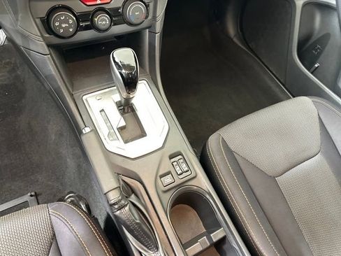 Used 2018 Subaru Crosstrek 2.0i Premium image 20