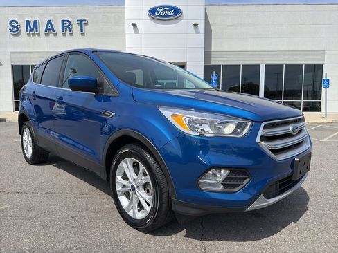 Used 2019 Ford Escape SE AWD/4WD image 1