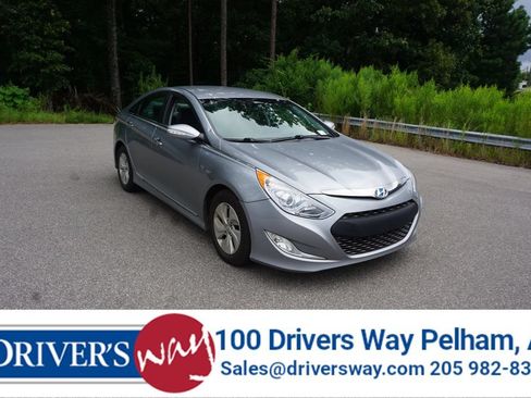 Used 2014 Hyundai Sonata Hybrid FWD image 1