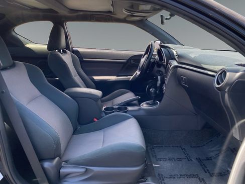 Used 2015 Scion tC FWD image 15