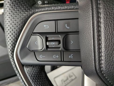 Used 2025 Toyota Tundra Limited image 22