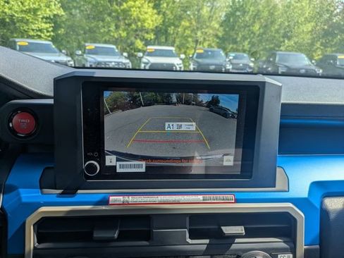 New 2026 Toyota Tacoma TRD Off-Road AWD/4WD image 23