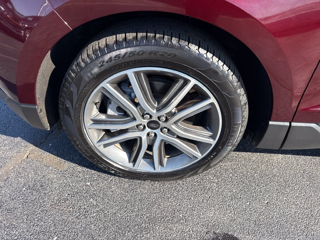 Used 2024 Ford Edge Titanium AWD/4WD image 20