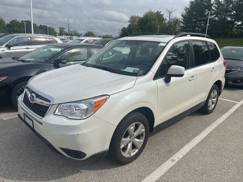 Used 2016 Subaru Forester 2.5i Premium AWD/4WD image 2