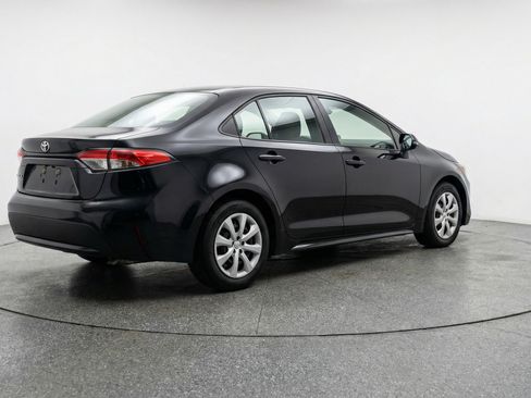 Used 2025 Toyota Corolla LE FWD image 9