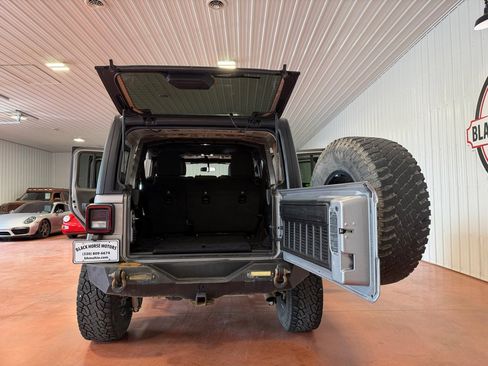 Used 2020 Jeep Wrangler Unlimited Sport AWD/4WD image 28