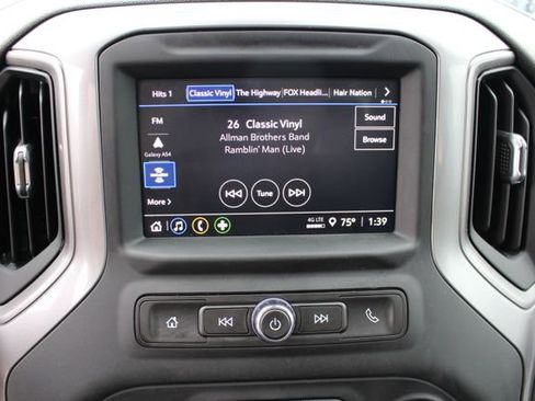 Used 2024 Chevrolet Silverado 2500 Custom w/ Custom Value Package image 28