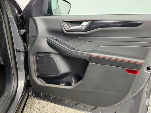 Used 2025 Ford Escape ST-Line AWD/4WD image 25