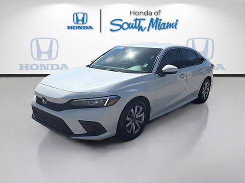 Certified 2022 Honda Civic LX image 3