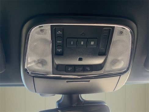 Certified 2021 Jeep Grand Cherokee Limited X image 36