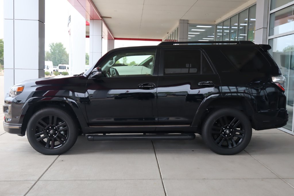 Used 2021 Toyota 4Runner Nightshade AWD/4WD image 4