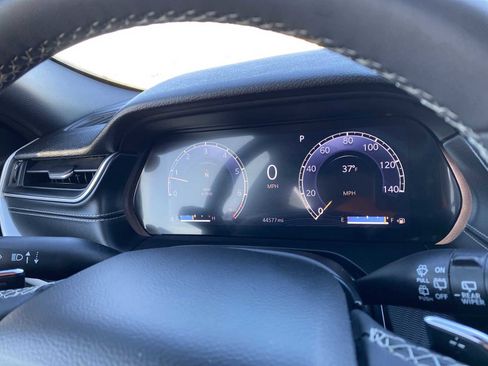 Certified 2023 Jeep Grand Cherokee L Laredo image 14