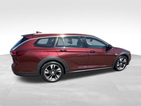 Used 2019 Buick Regal Essence w/ Driver Confidence Package I AWD/4WD image 8