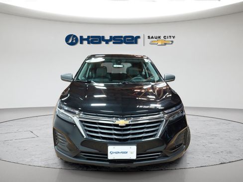 Certified 2022 Chevrolet Equinox LS AWD/4WD image 2