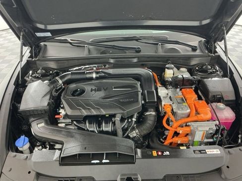 Used 2025 Hyundai Sonata Limited image 34
