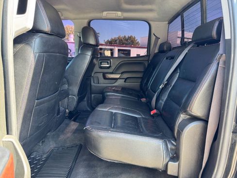 Used 2017 GMC Sierra 1500 SLE w/ Elevation Edition AWD/4WD image 16