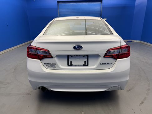 Used 2015 Subaru Legacy 2.5i Premium AWD/4WD image 6