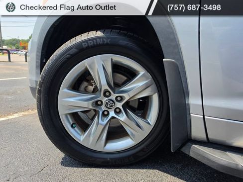 Used 2016 Toyota Highlander Limited Platinum AWD/4WD image 13