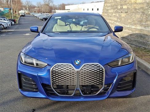 New 2026 BMW i4 xDrive40i w/ M Sport Package image 2